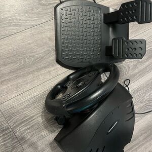 Thrustmaster T80 edition racing wheel for PlayStation 4